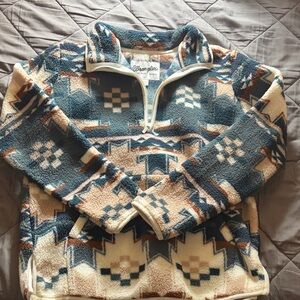 Wrangler Women’s Blue and Cream Patterned Sweater